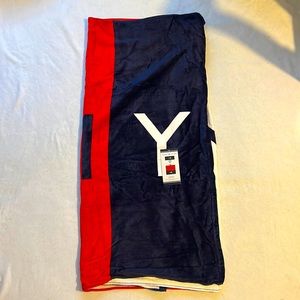 Tommy Hilfiger beach towel 36 x 70in